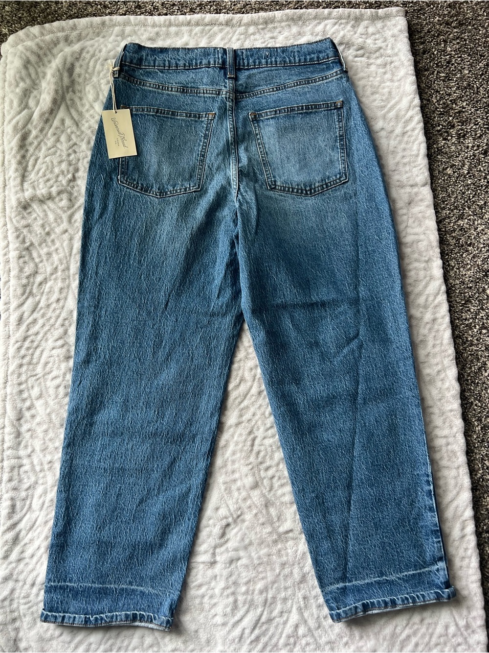 NWT Universal Thread Highest Rise Vintage Straight Leg Medium Wash Jeans|Size 8R - Picture 11 of 12